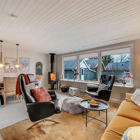 Lutz - 750m To The Inlet By Interhome Hemmet